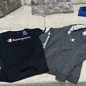 Youth boys zip up hoodie and T shirt.